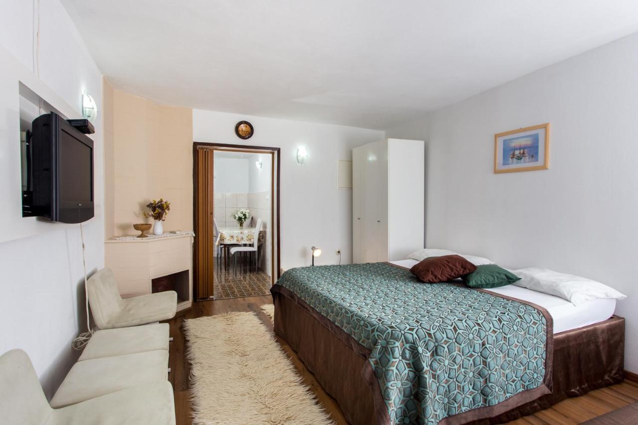 Apartments Djurkovic Mlini Exterior foto