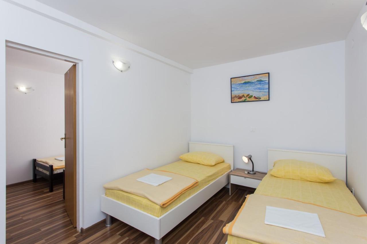 Apartments Djurkovic Mlini Exterior foto